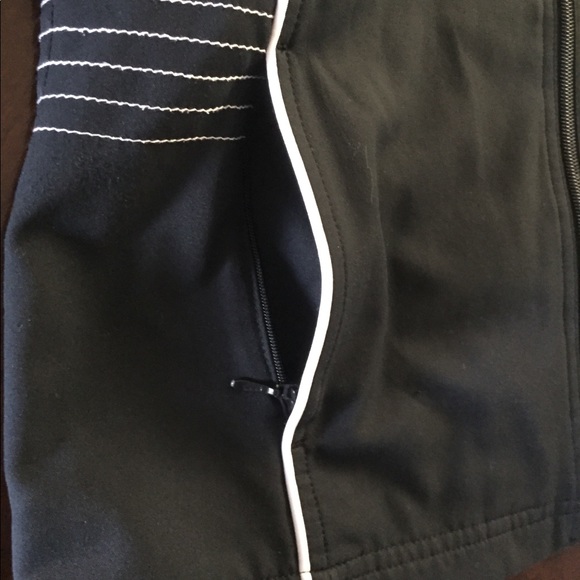 Ellesse jacket - Picture 4 of 8